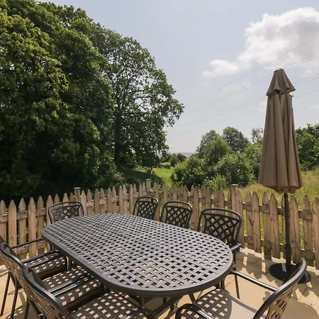 Holiday home Burnbank