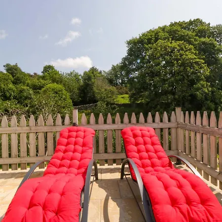 Holiday home Burnbank *