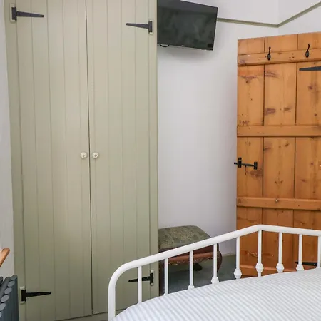 Holiday home Burnbank *